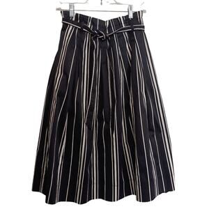 H&M cotton paper bag waist skirt with tie belt sz 4 black white pockets